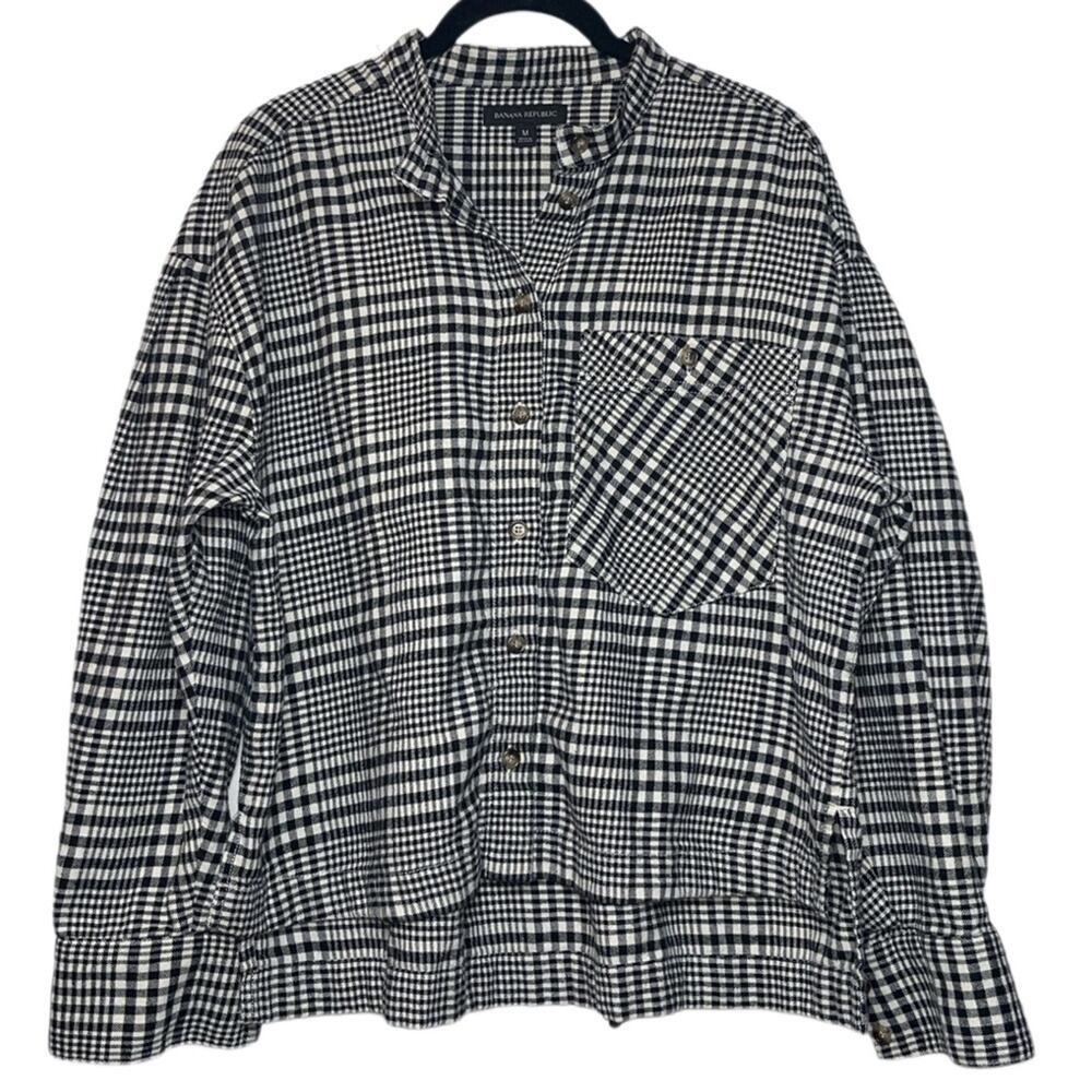 Banana Republic Collarless Flannel Button Down Top Black/White Plaid Size Medium